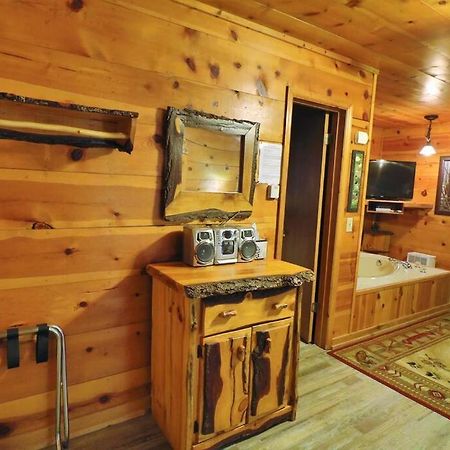Alpine Mountain Sweetheart Cabin Jacuzzi #8 Helen Eksteriør bilde